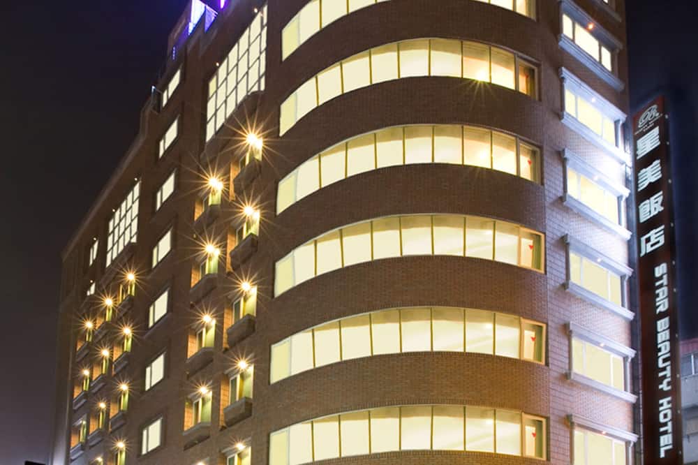 スター ビューティ ホテル 写真