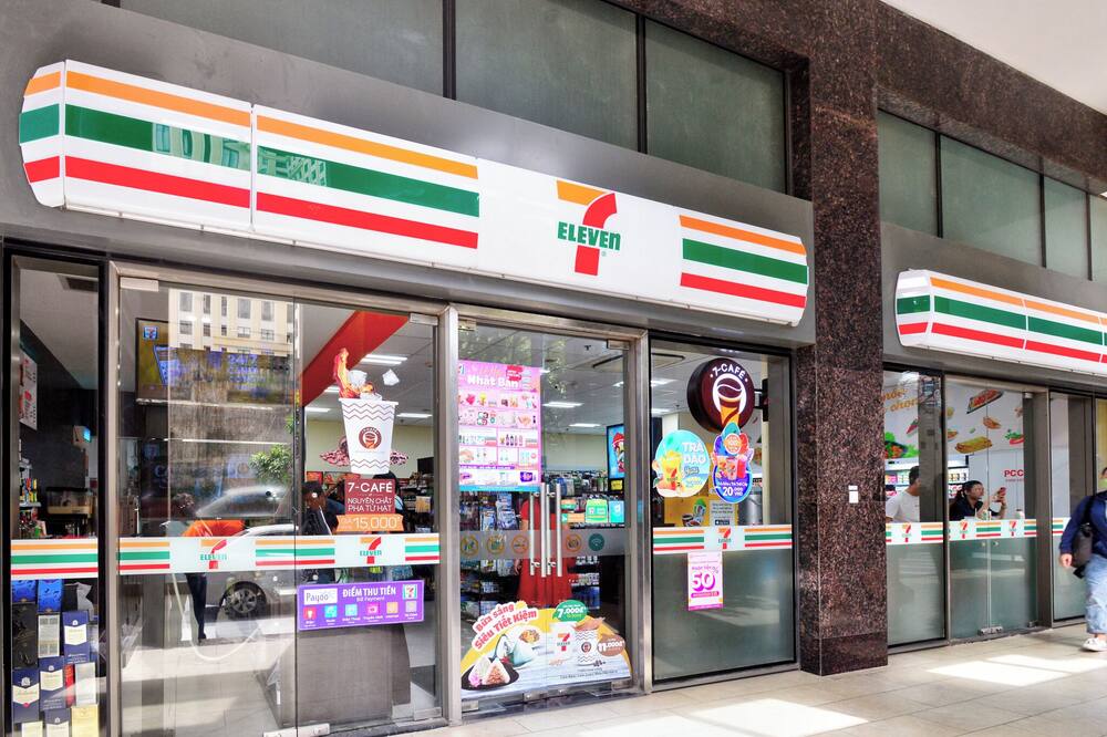 S ラックス アパートメント 写真