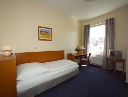 ホテル ターミナル アム ハウフトバーンホフ 写真