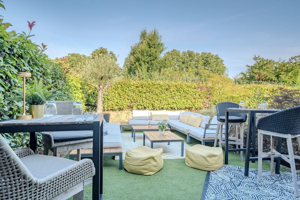 カンパニール ロワシー アエロポール CDG ル メニル アムロ 写真