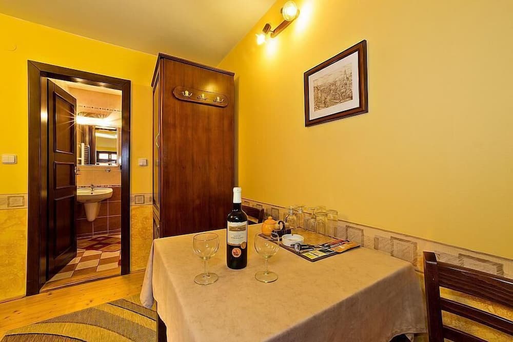 ウビトバニ ザーメツケ スホディ 写真