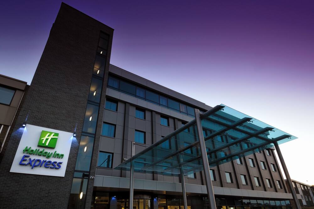 ホリデイ イン エクスプレス ロンドン ヒースロー T5 バイ IHG 写真