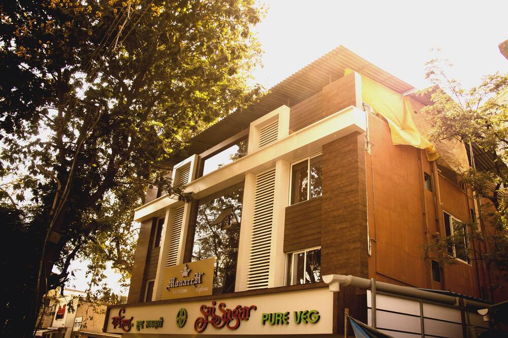 ホテル エクスプレス イン、パンヴェル 写真