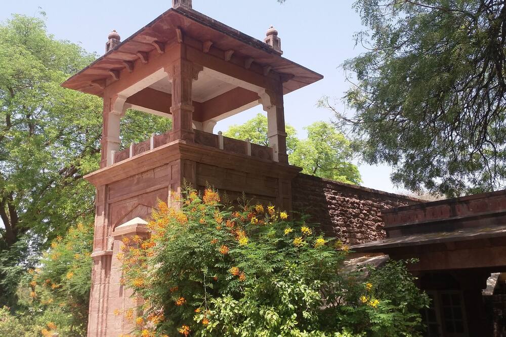 ウェルカムヘリテージ バルサマンド レイク パレス 写真