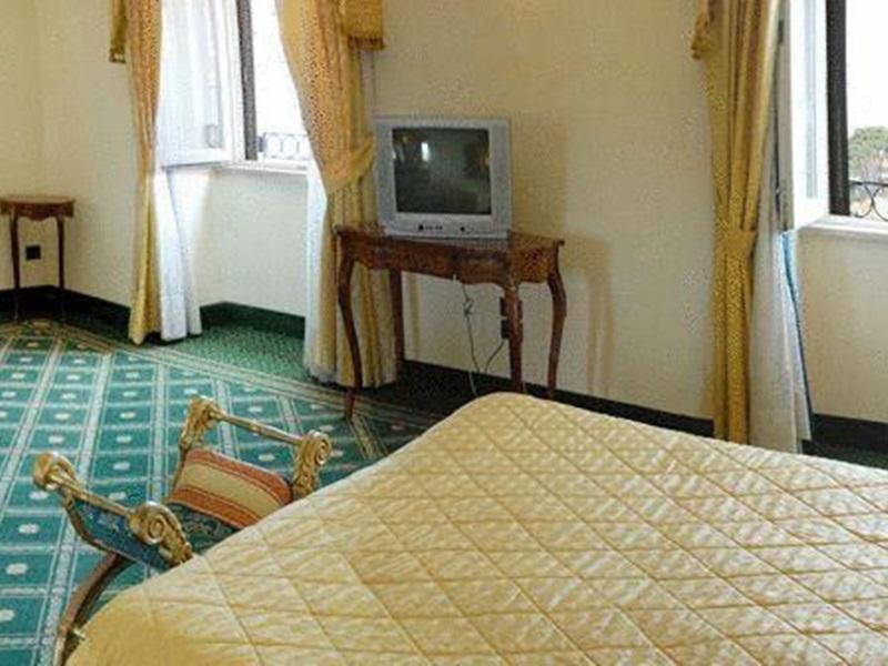 グランデ アルベルゴ インテルナツィオナーレ 写真