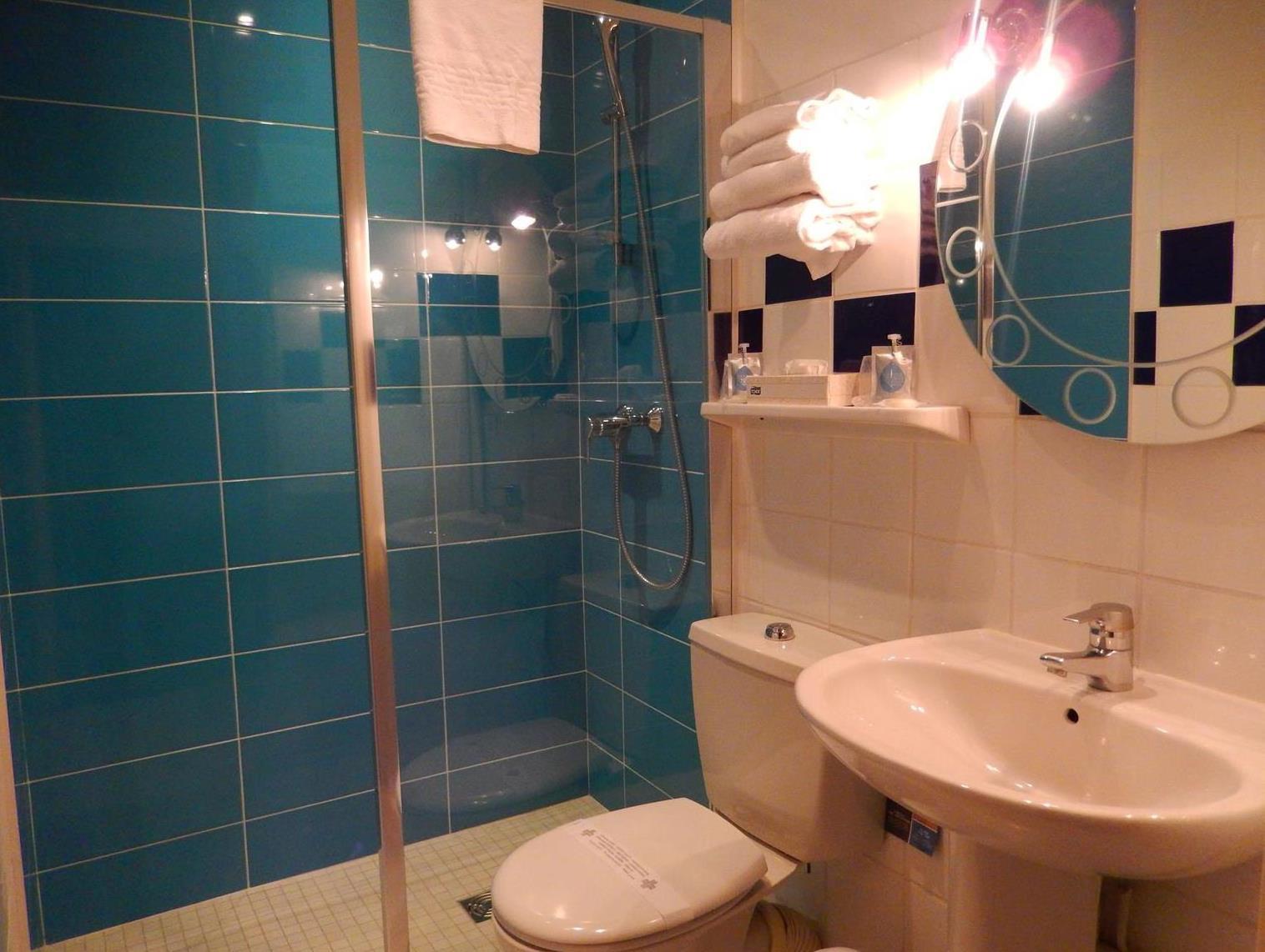 キリヤド シャロン シュール ソーヌ サントル 写真