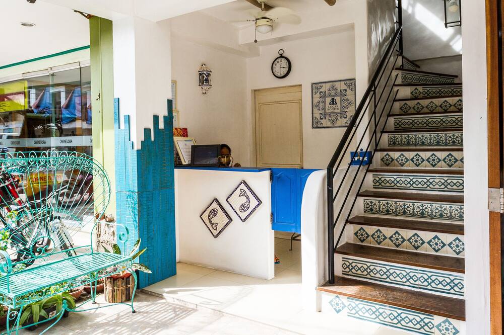 ルガー ボニート ホテル ボラカイ 写真