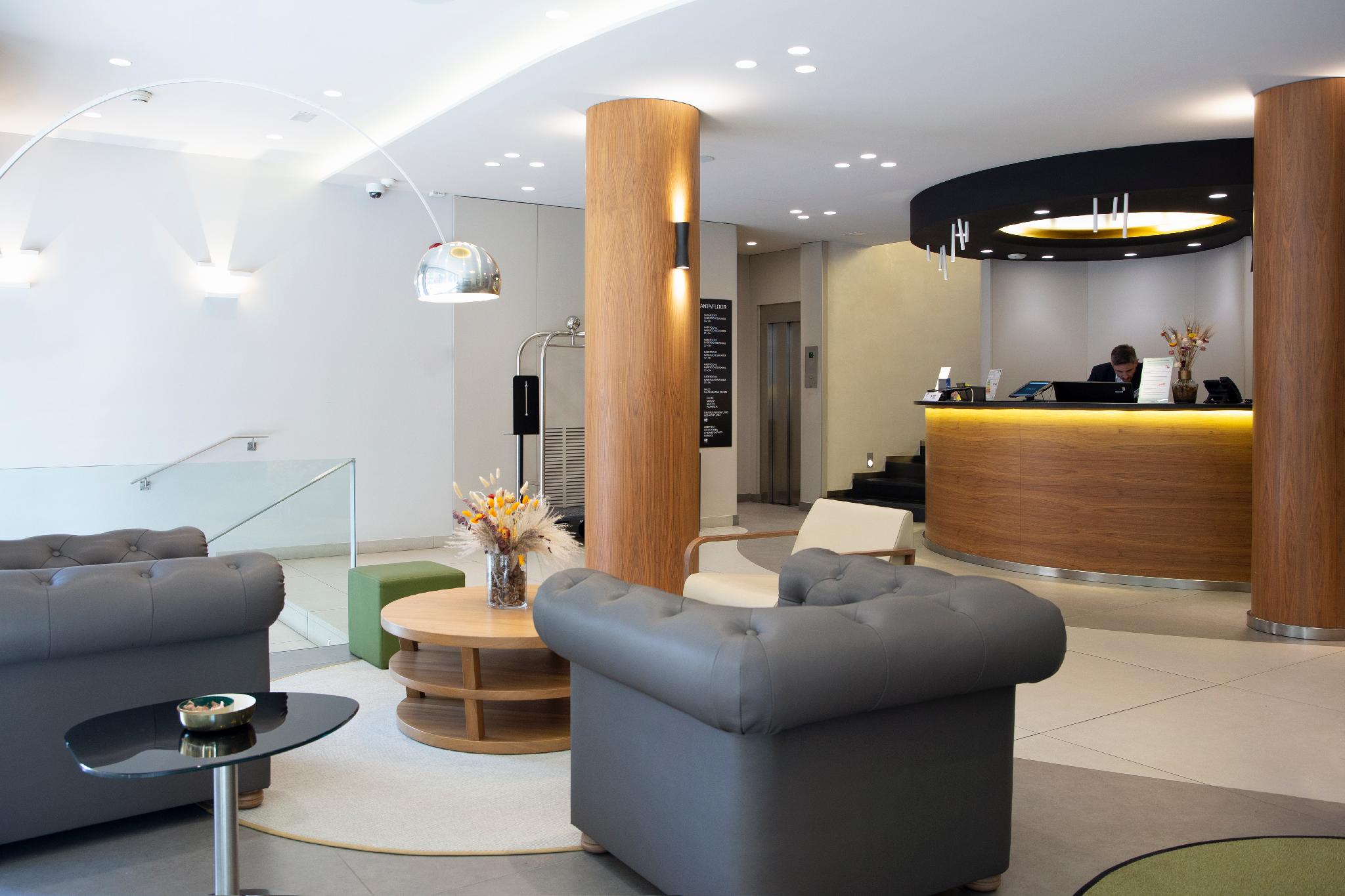 ベスト ウェスタン プレミア ホテル ダンテ 写真