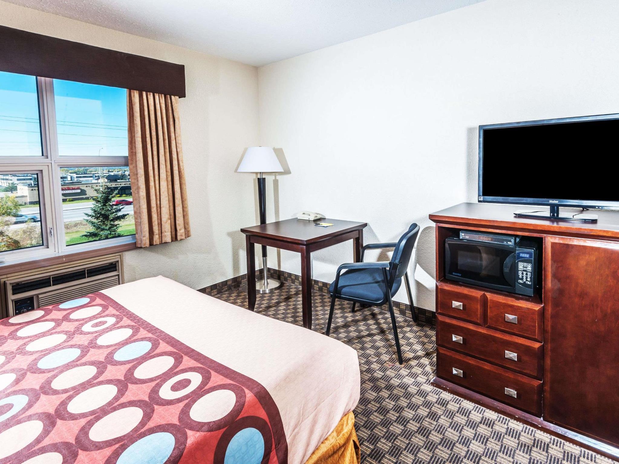 スーパー 8 バイ ウィンダム カルガリー / エアポート 写真