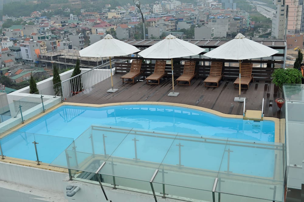 ゴールデン ハロン ホテル 写真