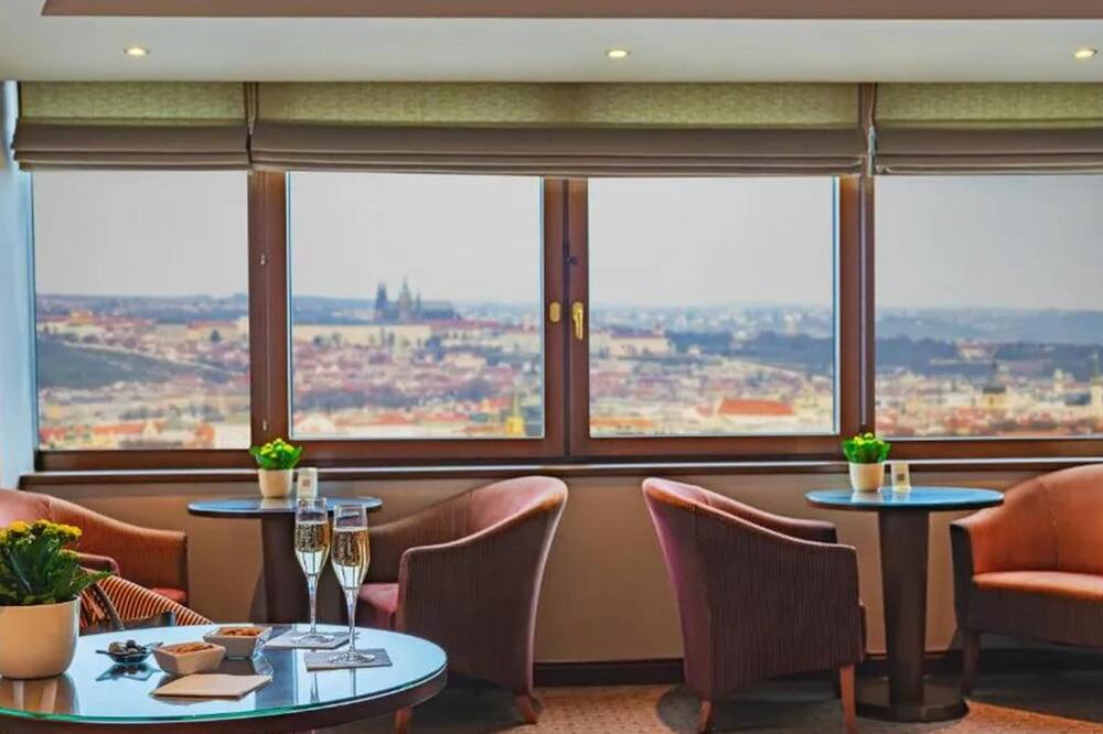 グランドホテル プラハ タワーズ 写真