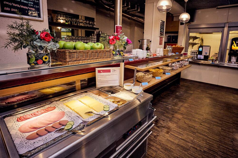 ザ フォー ユー ホステル & ホテル 写真