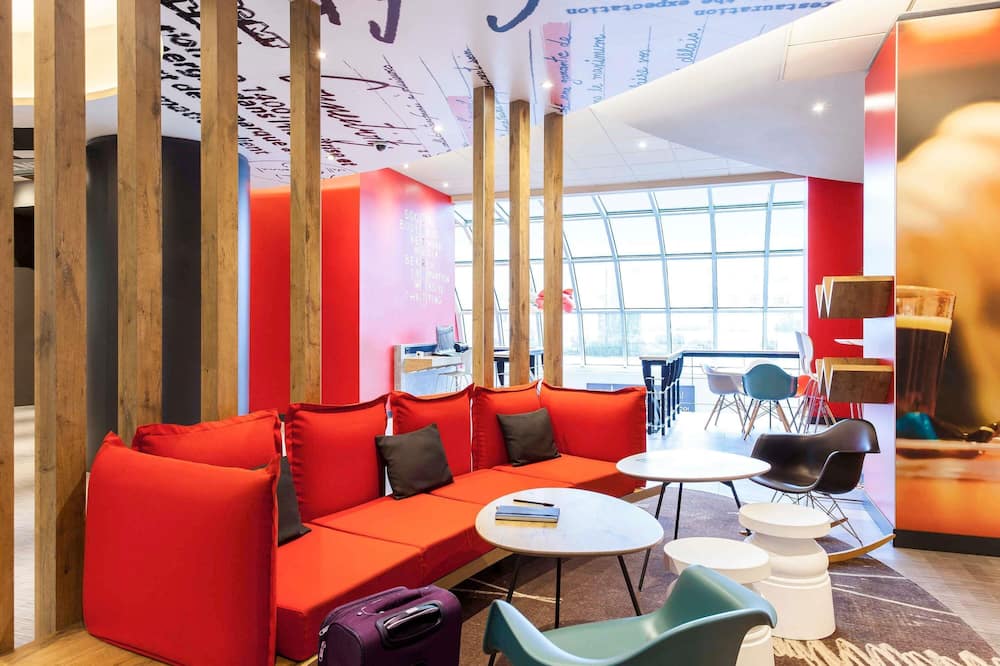 イビス リスボア ジョゼ マリョーア 写真