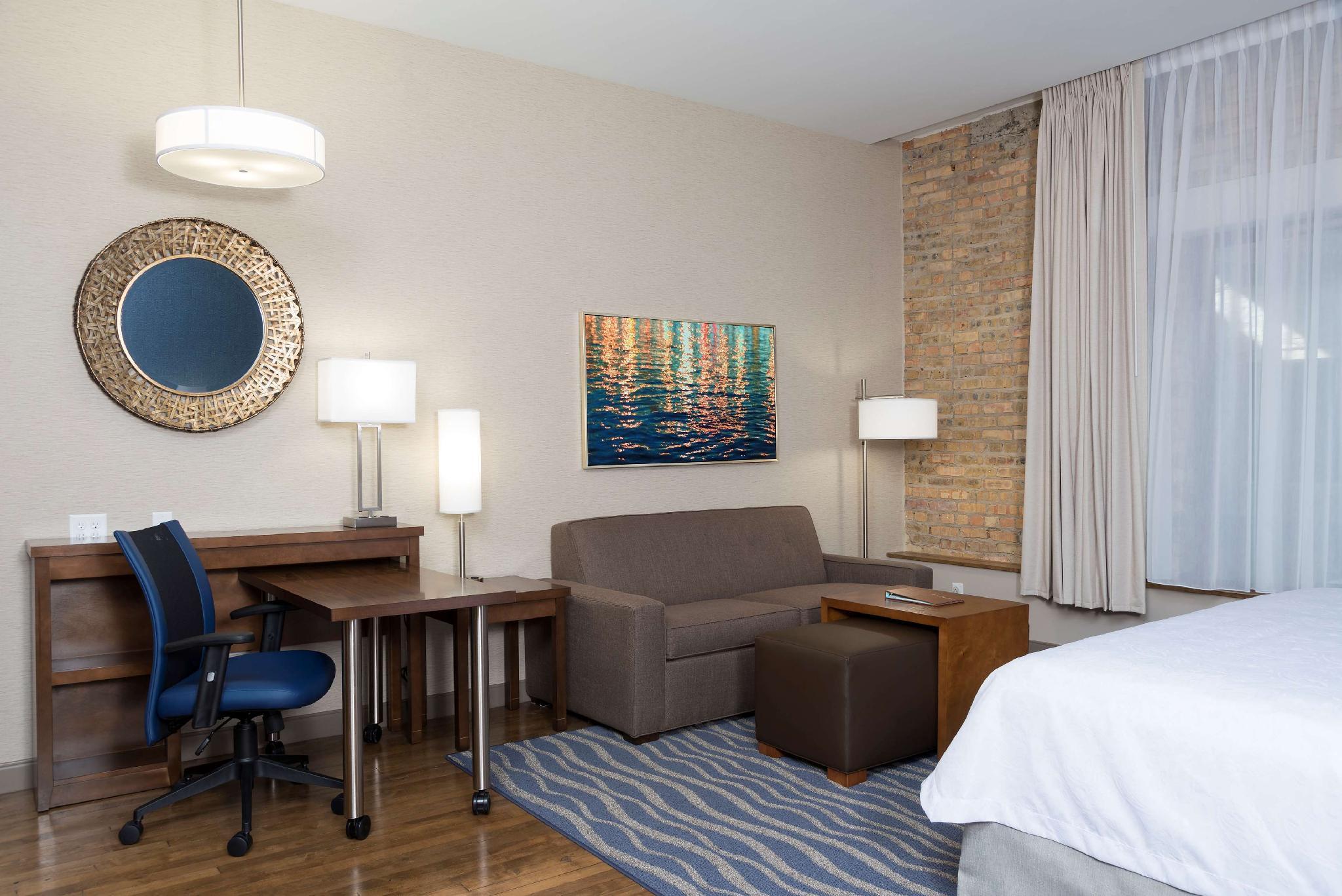 Homewood Suites by Hilton Grand Rapids Downtown, MI 写真