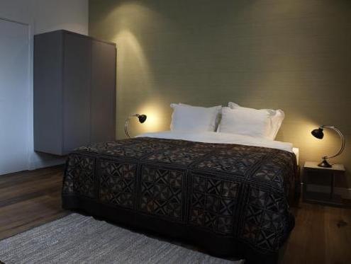 Weber Hotel 397 写真