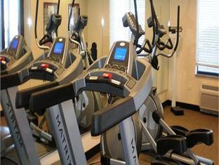 ホリデイ イン エクスプレス & スイーツ シカゴ ウェスト - オヘア エアポート エリア by IHG 写真