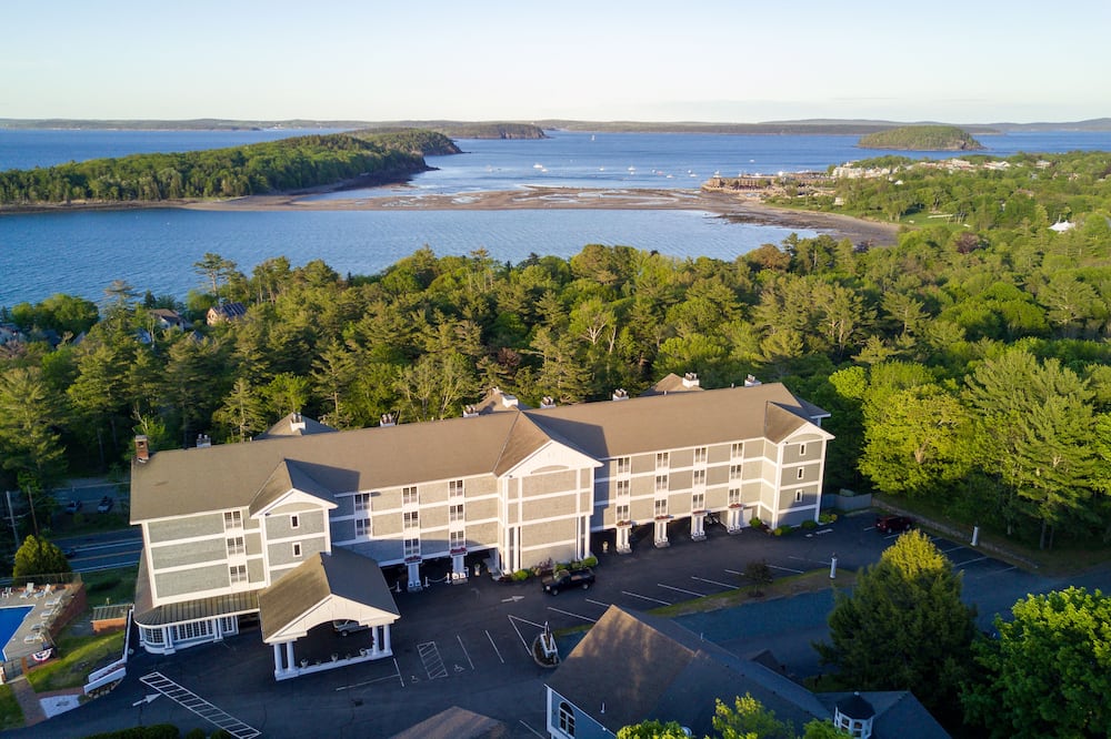 ブルーノーズ イン バー ハーバー ホテル 写真