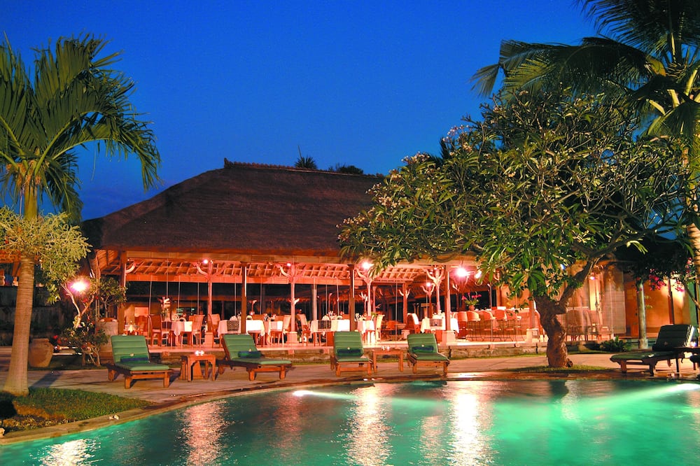 プリ バグース ロヴィナ リゾート 写真