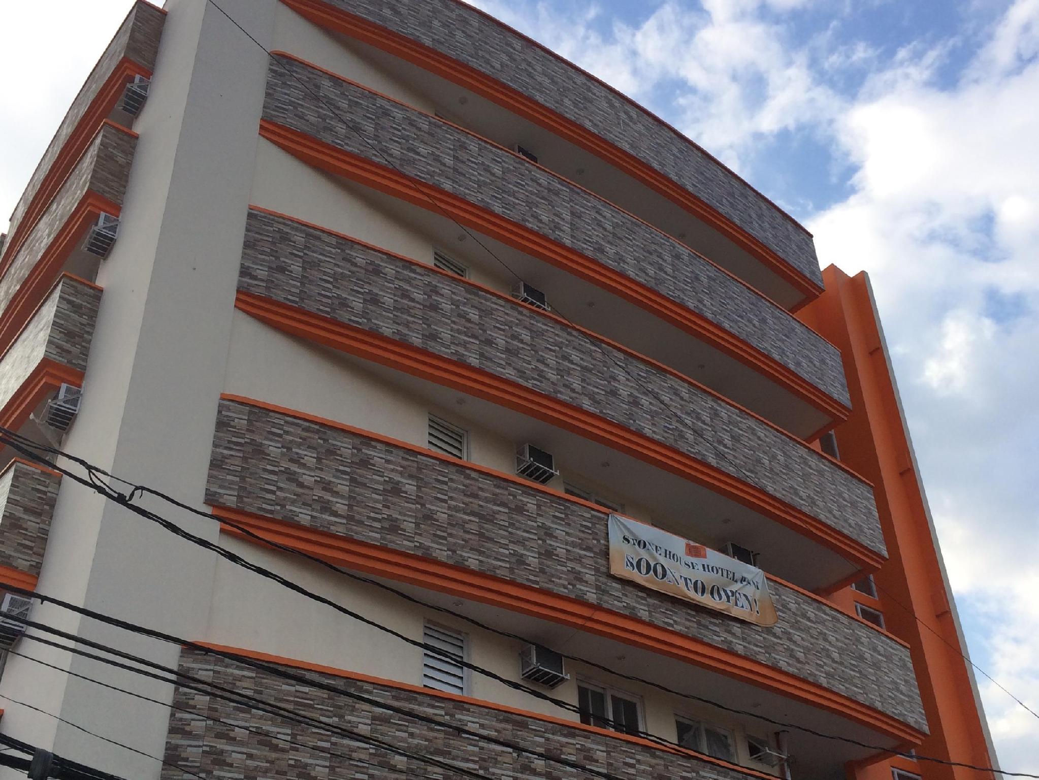 ストーン ハウス ホテル パサイ 写真