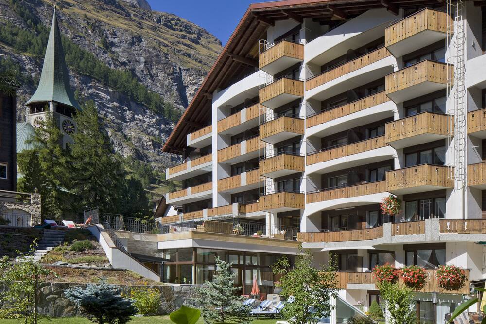 ホテル アンティカ 写真