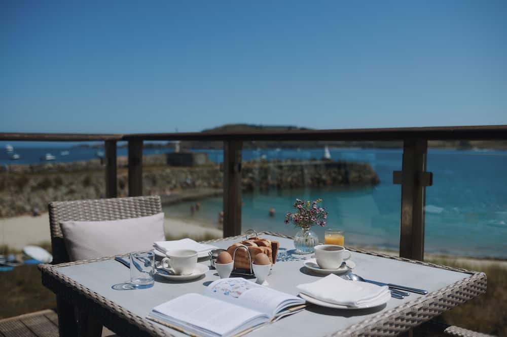 Braye Beach Hotel 写真