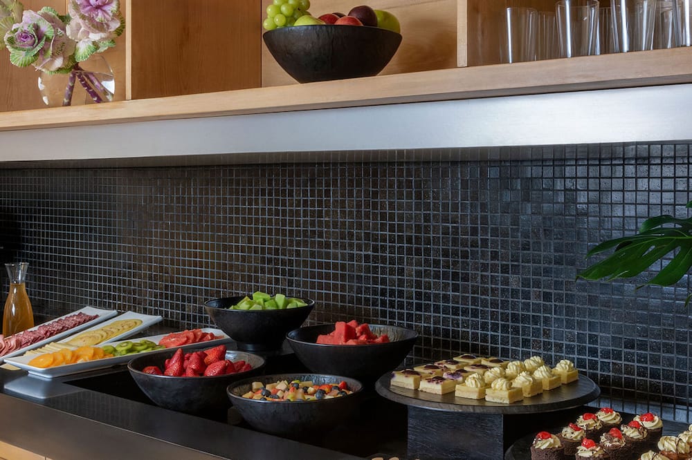 HTL ウルバノ 写真