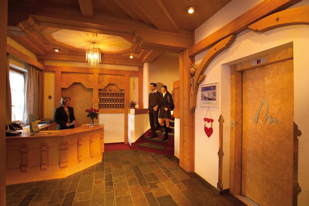 Alpine Lifestyle Berghotel Madlener 写真