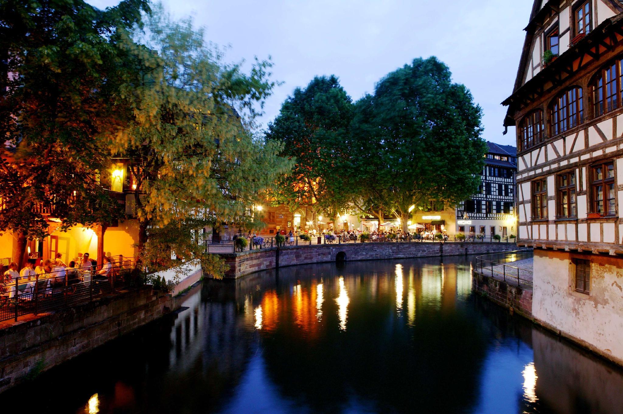 リジョン ペティ フランス ホテル & スパ 写真