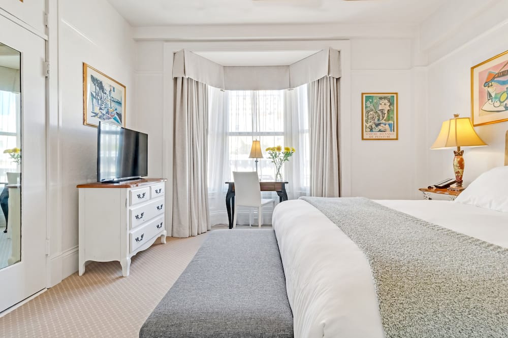 コーネル ホテル ド フランス 写真