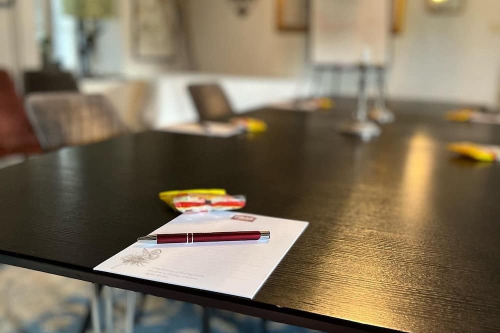 シドクステンス アット ピレヒル 写真