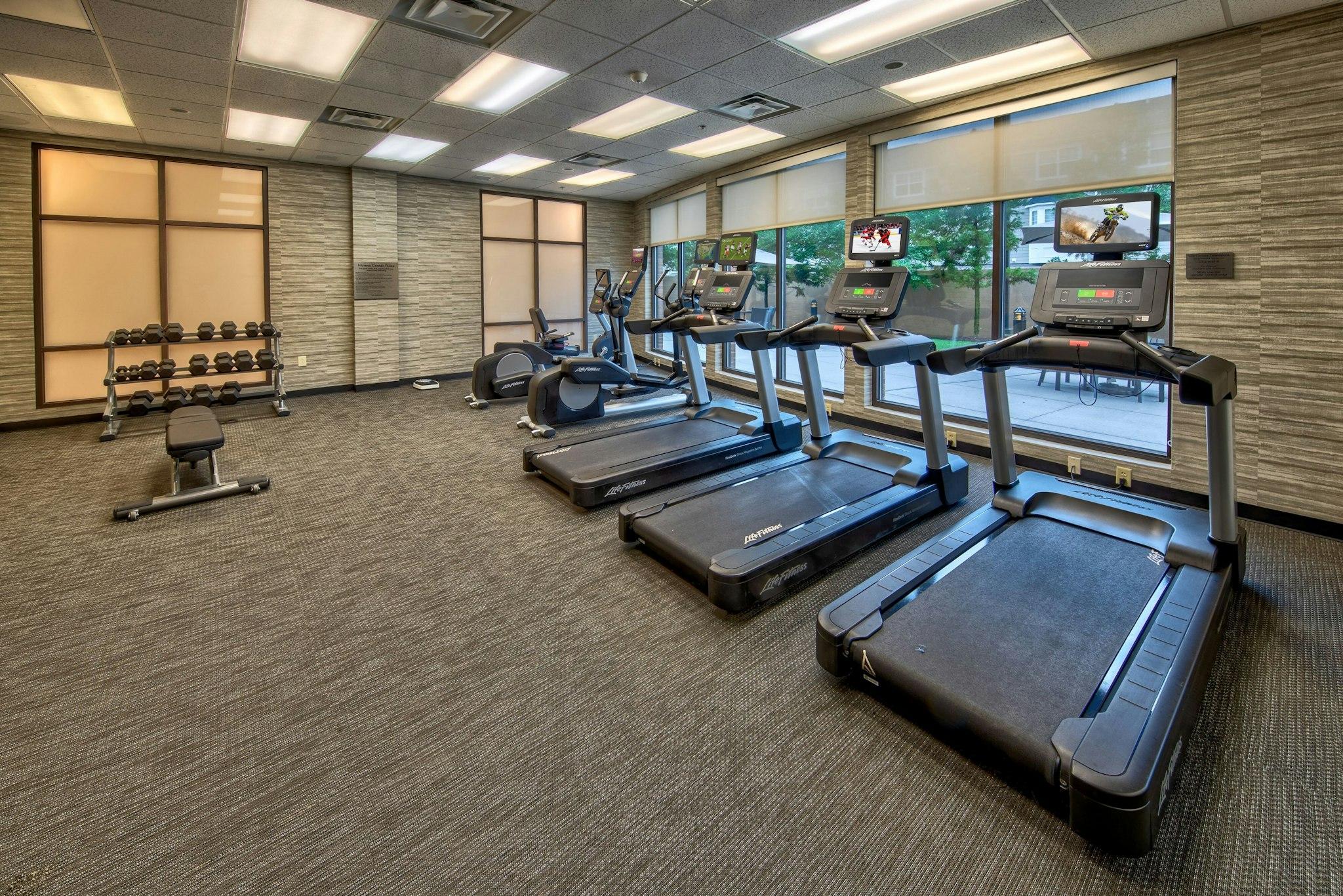 Courtyard by Marriott Newport News Airport 写真