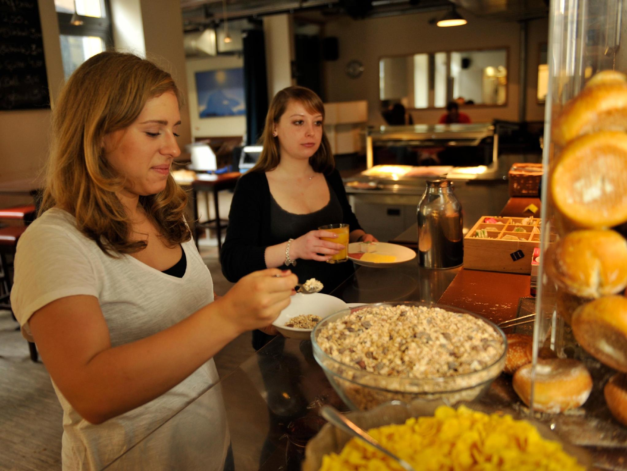 ザ フォー ユー ホステル & ホテル 写真