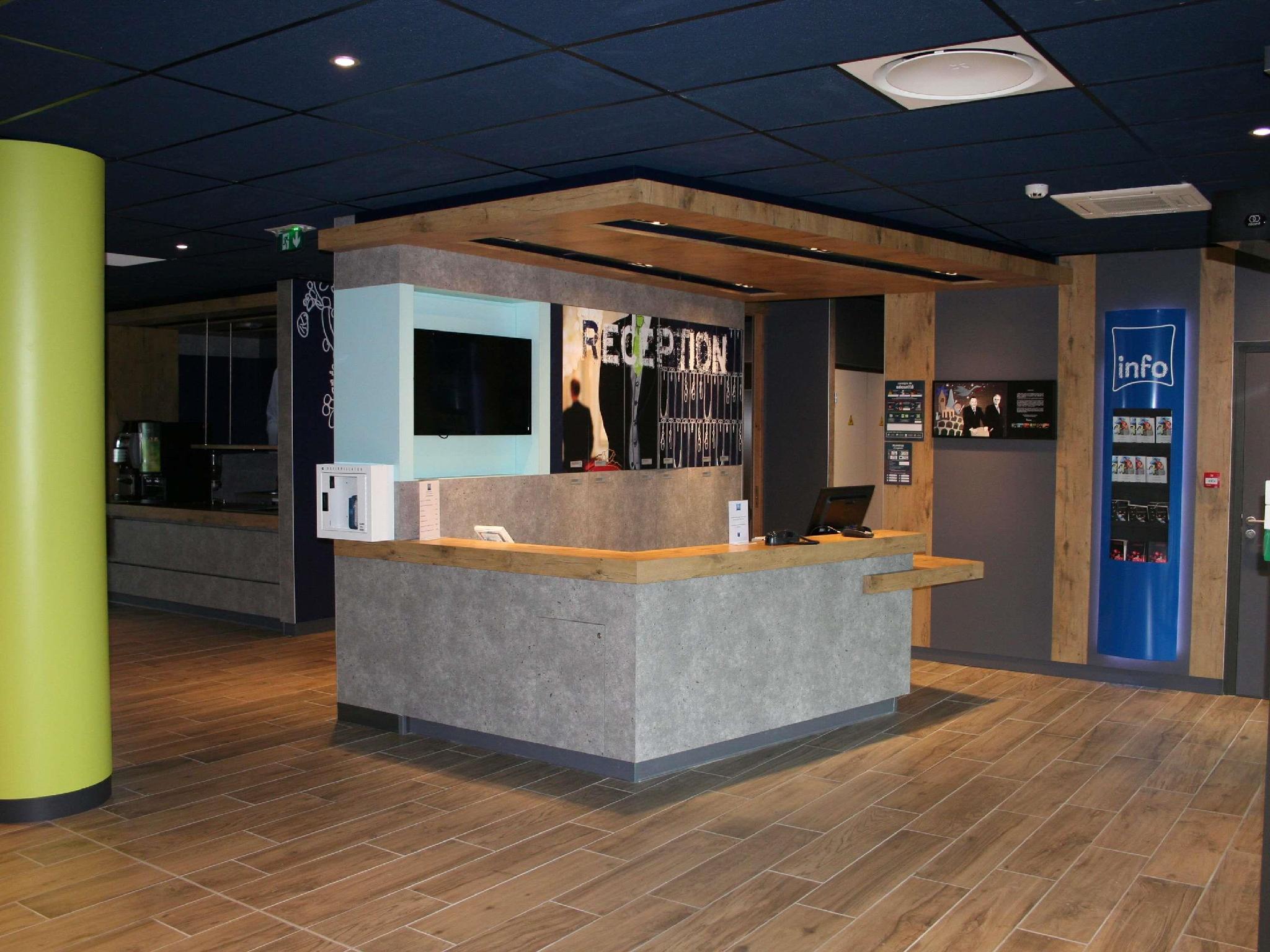 ibis Montceau-les-Mines 写真