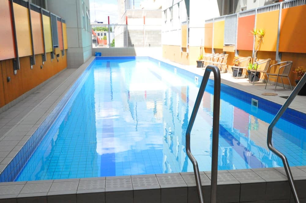 アロー オン スワンストン 写真