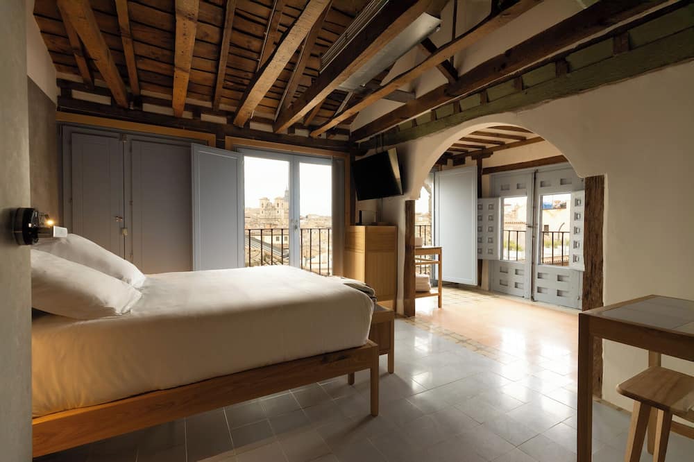 ホテル カルロス V 写真