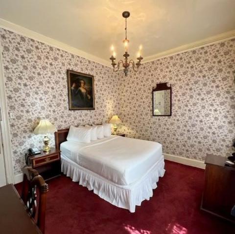 クーパー クイーン ホテル 写真