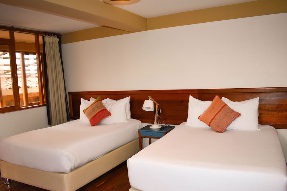 Socialtel Plaza De Armas Cusco 写真