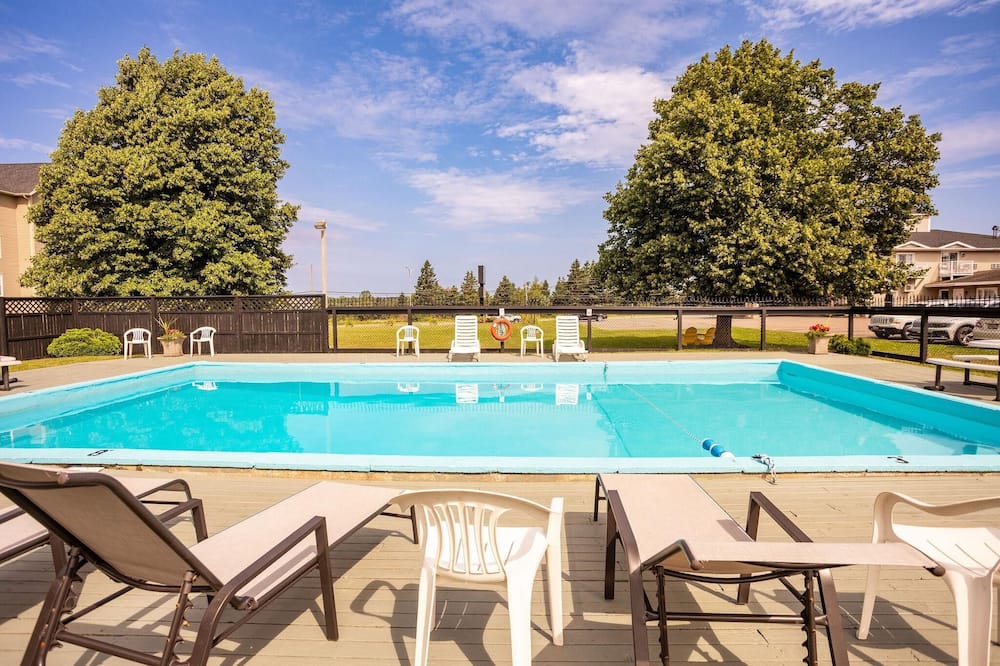 カナダズ ベスト バリュー イン & スイーツ シャーロットタウン 写真