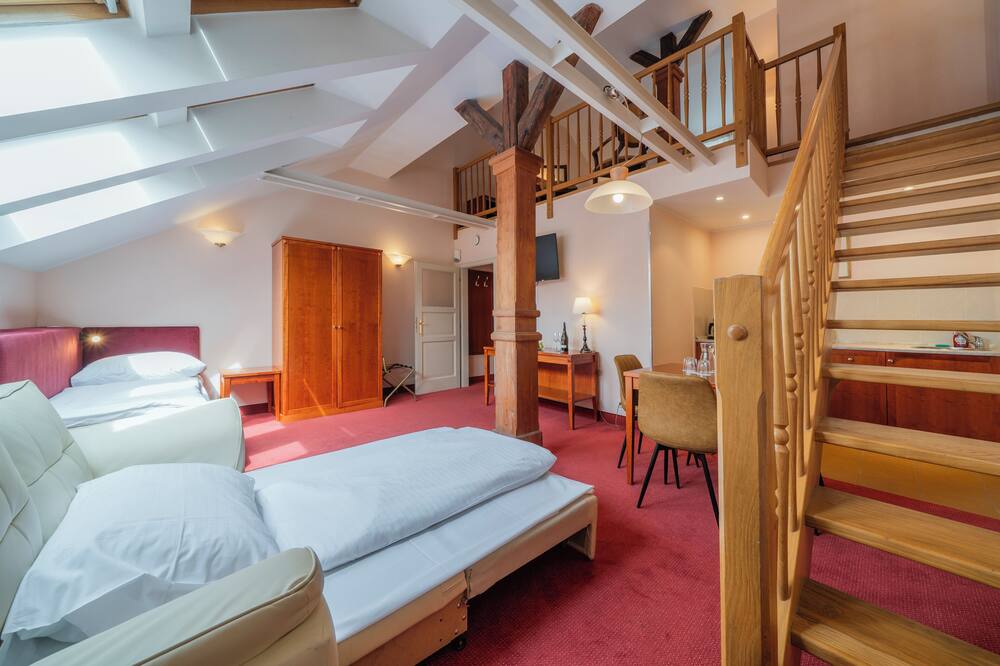 ラファエロ ホテル 写真