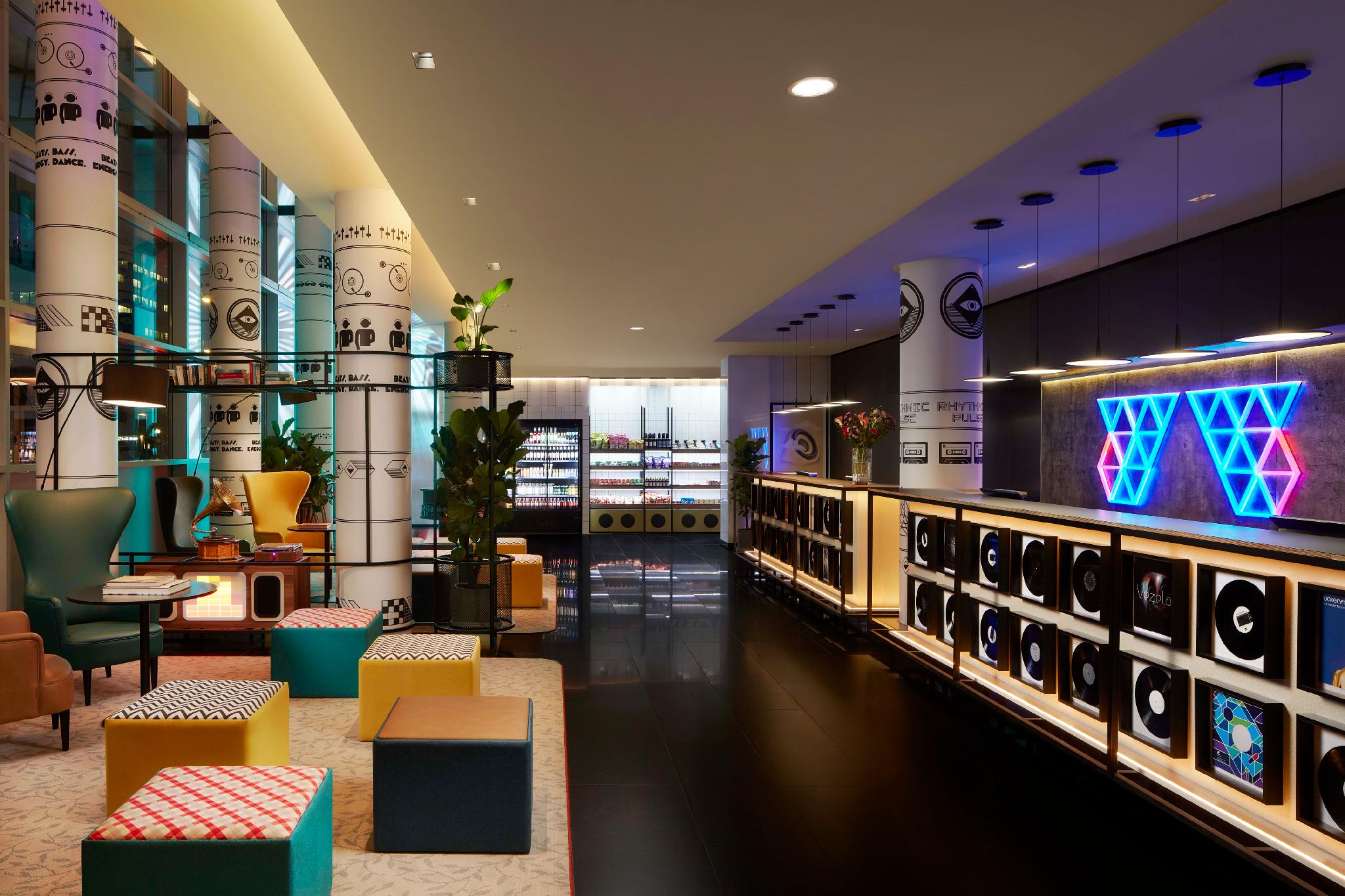 アヴァニ フランクフルト シティ ホテル 写真