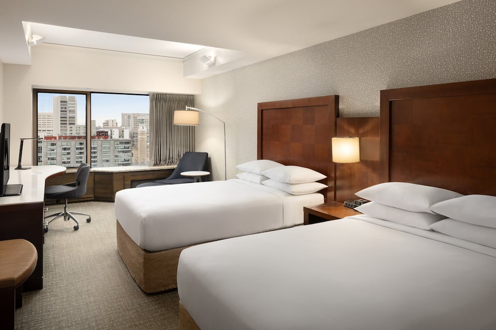 ルネッサンス シアトル ホテル 写真