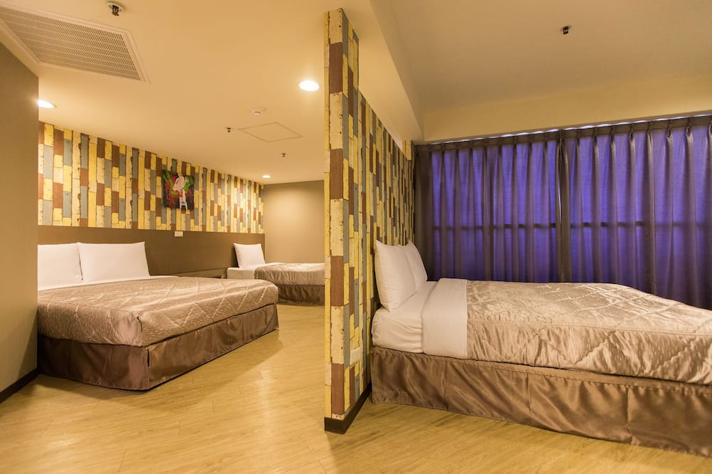 ガイド ホテル タイチュン ステーション 写真