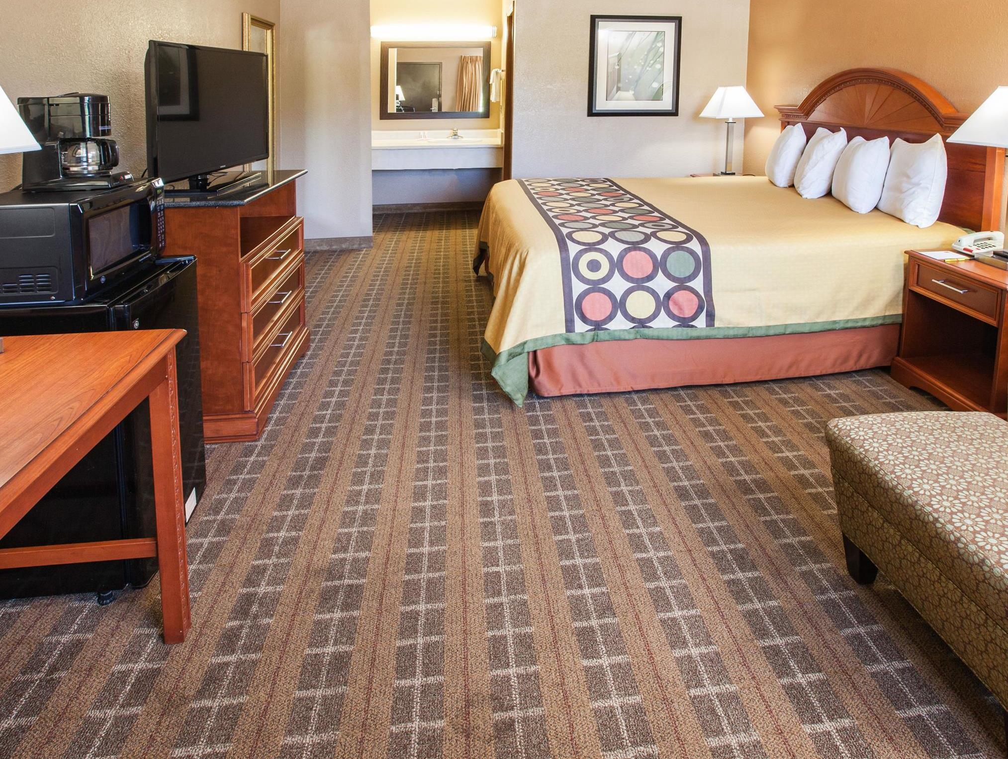 スーパー 8 バイ ウィンダム クリントン 写真