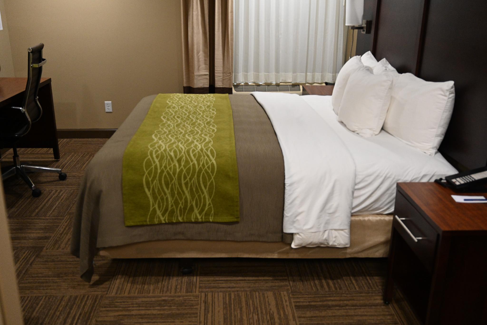 Giles Hotel Inn & Suites 写真