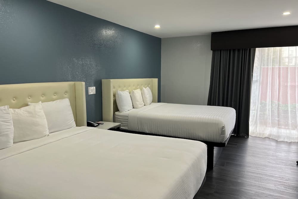 ホテル カジェ ホアキン 写真