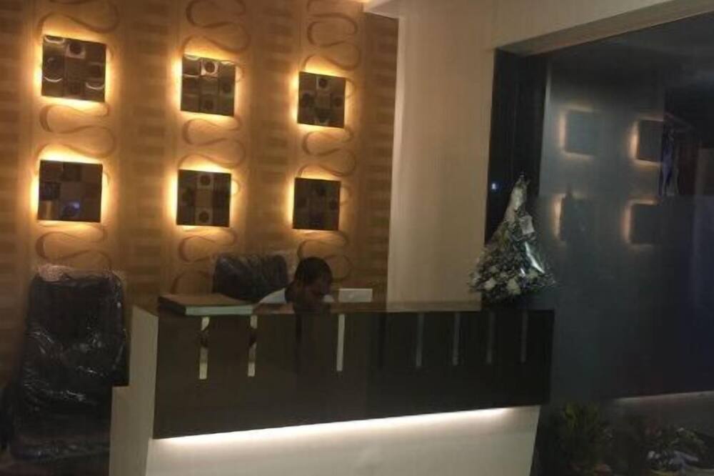 ホテル リバティ プラザ 写真