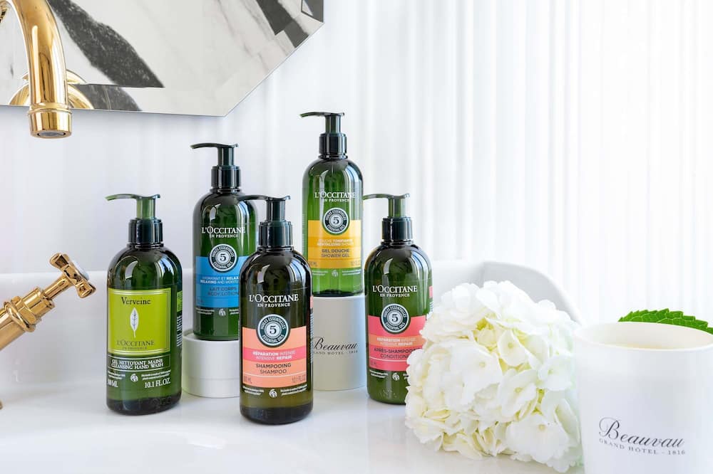 グラン ホテル ボーヴォー マルセイユ ヴュー ポール エムギャラリー コレクション 写真