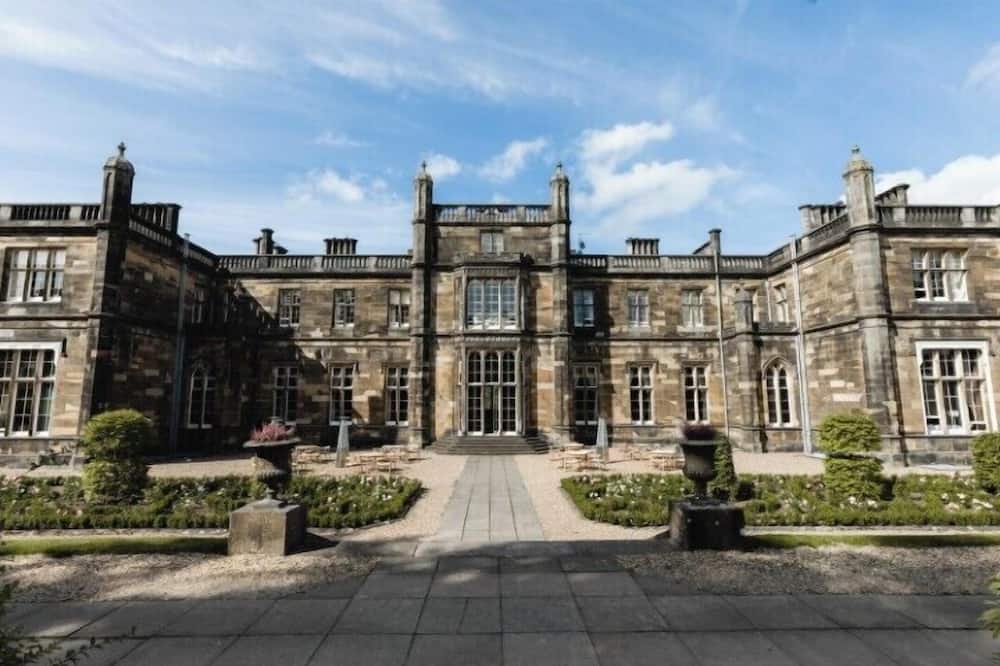 JA Mar Hall Scotland 写真