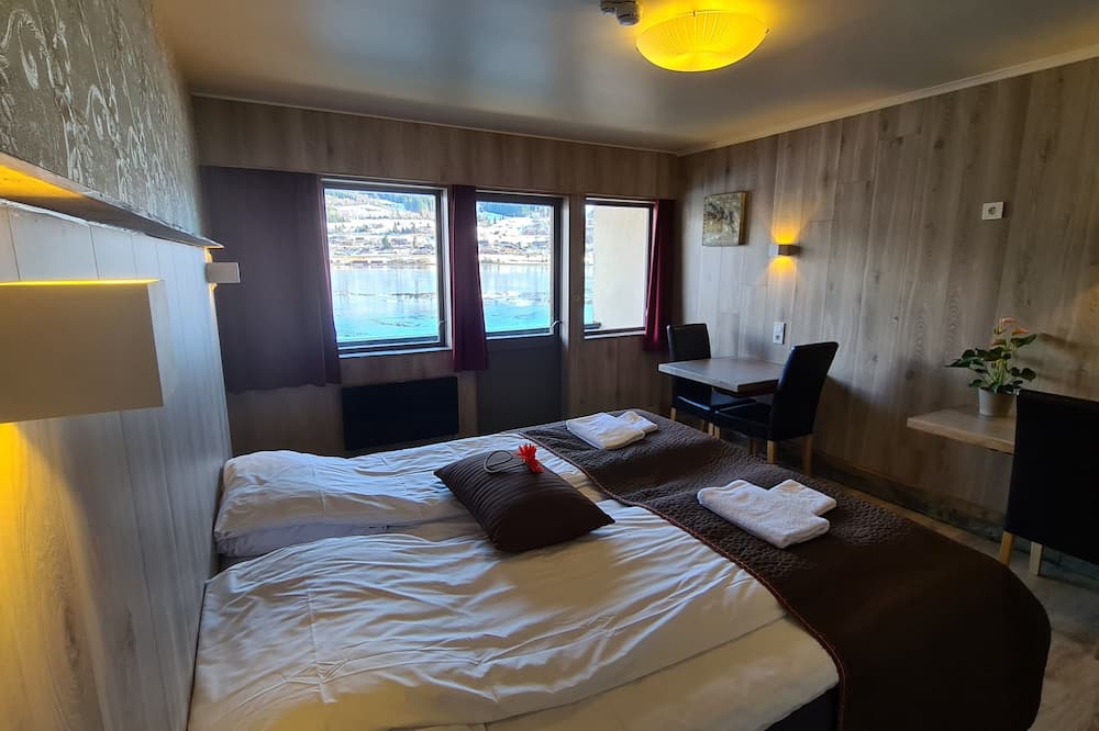 ストランド フィヨルドホテル 写真