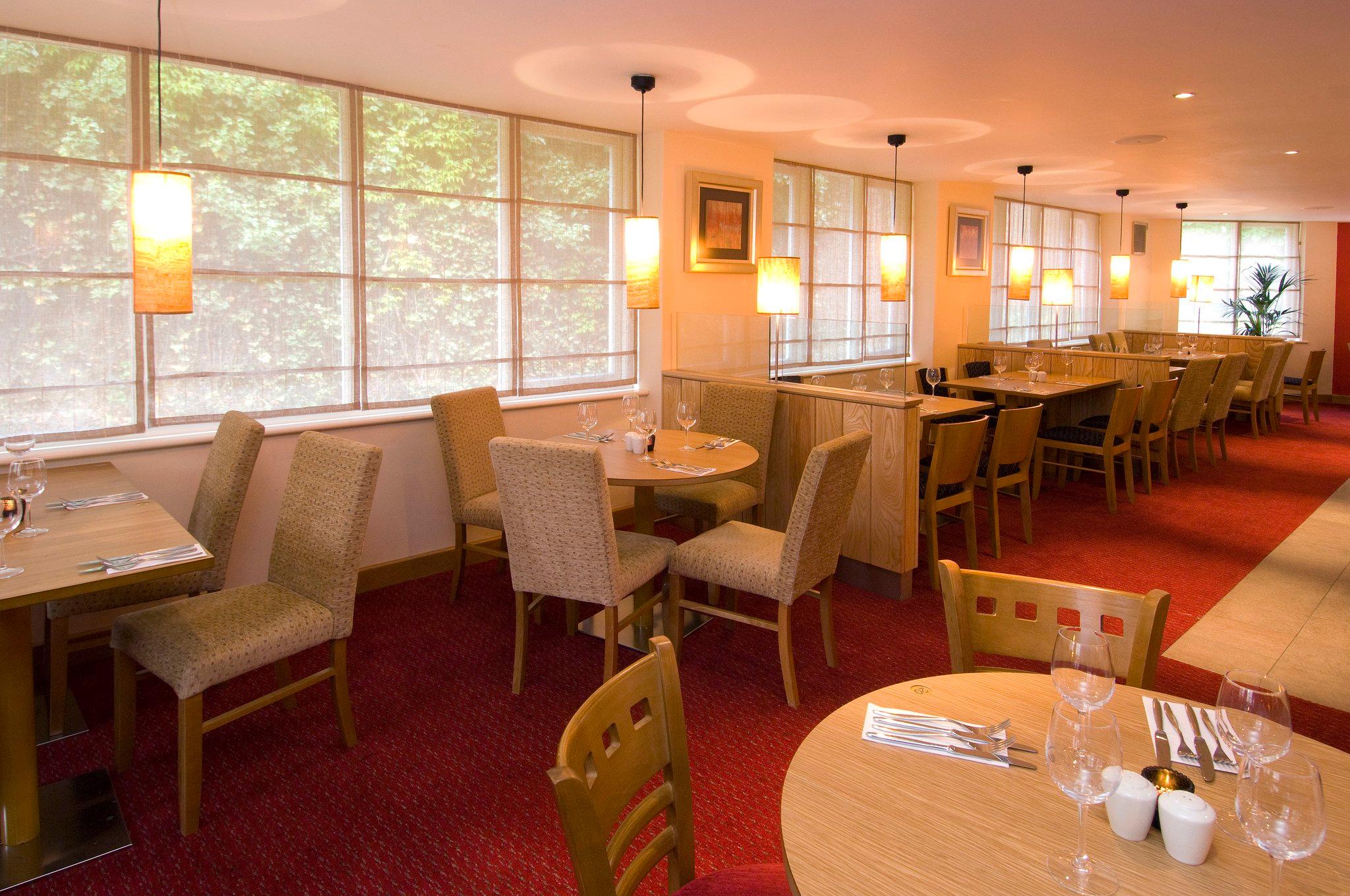 プレミア イン ロンドン ケンジントン オリンピア 写真